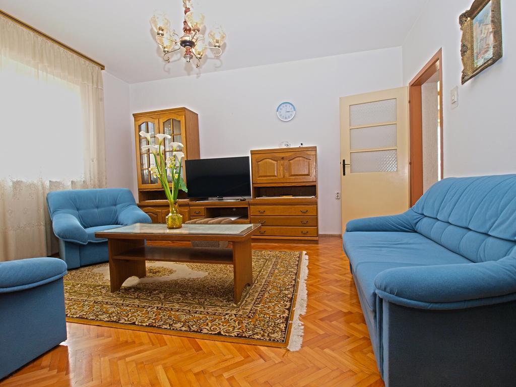 Apartments Branko 1348 Pula Exterior foto